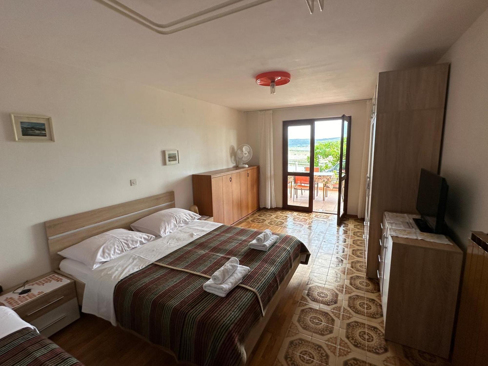 Rooms And Apartments Roza Portoroz Exterior photo